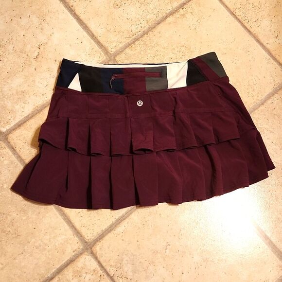 Lululemon Run Pace Setter Skirt/Skort in Dark Purple in Size 6 Regular - Picture 1 of 5